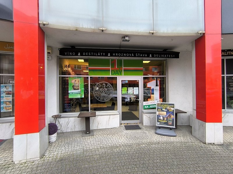 Matyšák shop / 1. day - Piešťany, Nálepkova 42