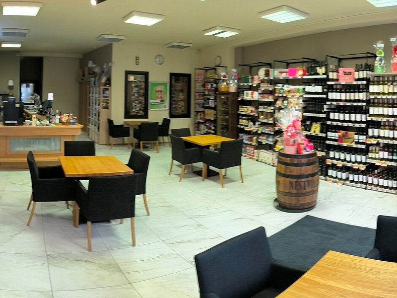 Matyšák shop / 1. day - Piešťany, Nálepkova 42